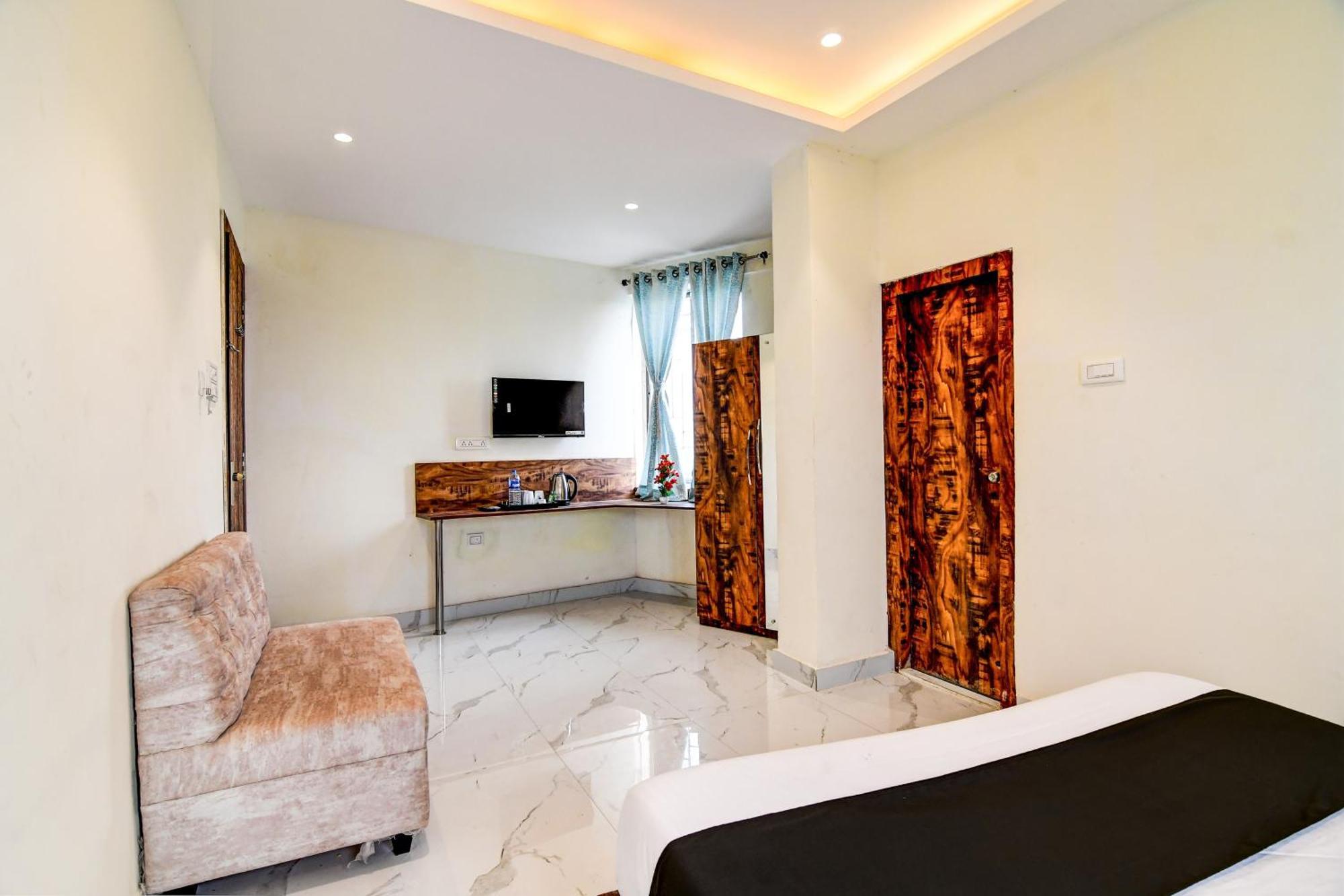 Collection O The Hastings Club 4*